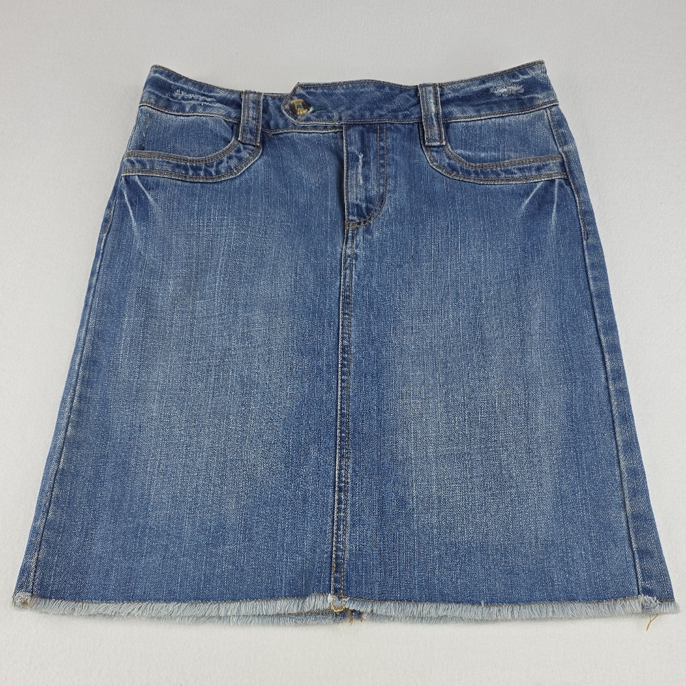 Old Navy Size 2 Denim Pencil Skirt Low Waist Frayed Hem Cotton 0977-O